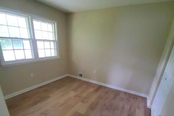 flooring-03B408999B-89C0-7449-5077-8ED106214E29.jpg